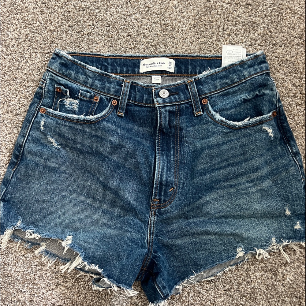 Abercrombie high rise mom shorts